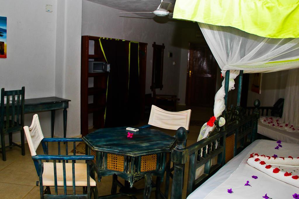 Palumbokendwa Hotel Zanzibar Exterior photo