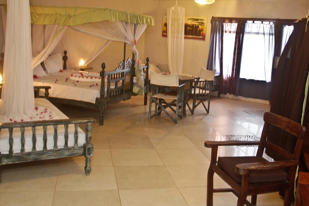 Palumbokendwa Hotel Zanzibar Exterior photo